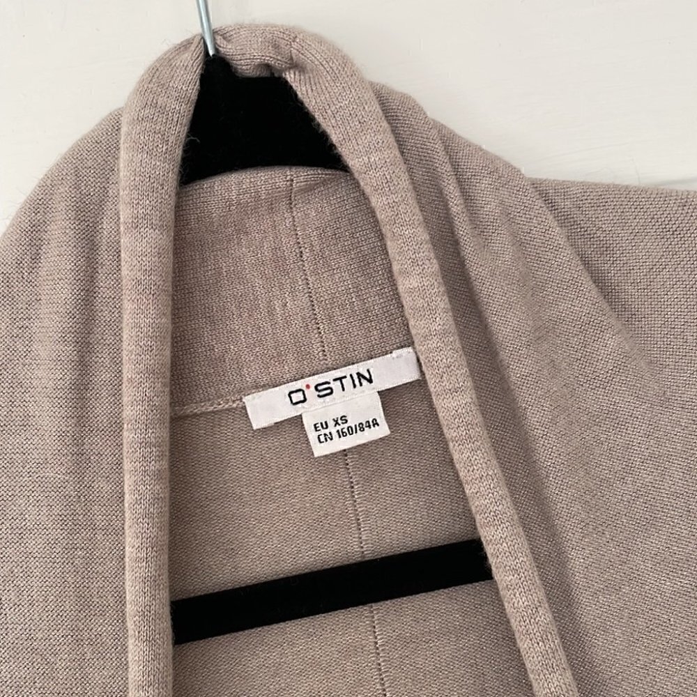 O’stin nude viscose cardigan - size XS/0 - Picture 2 of 4